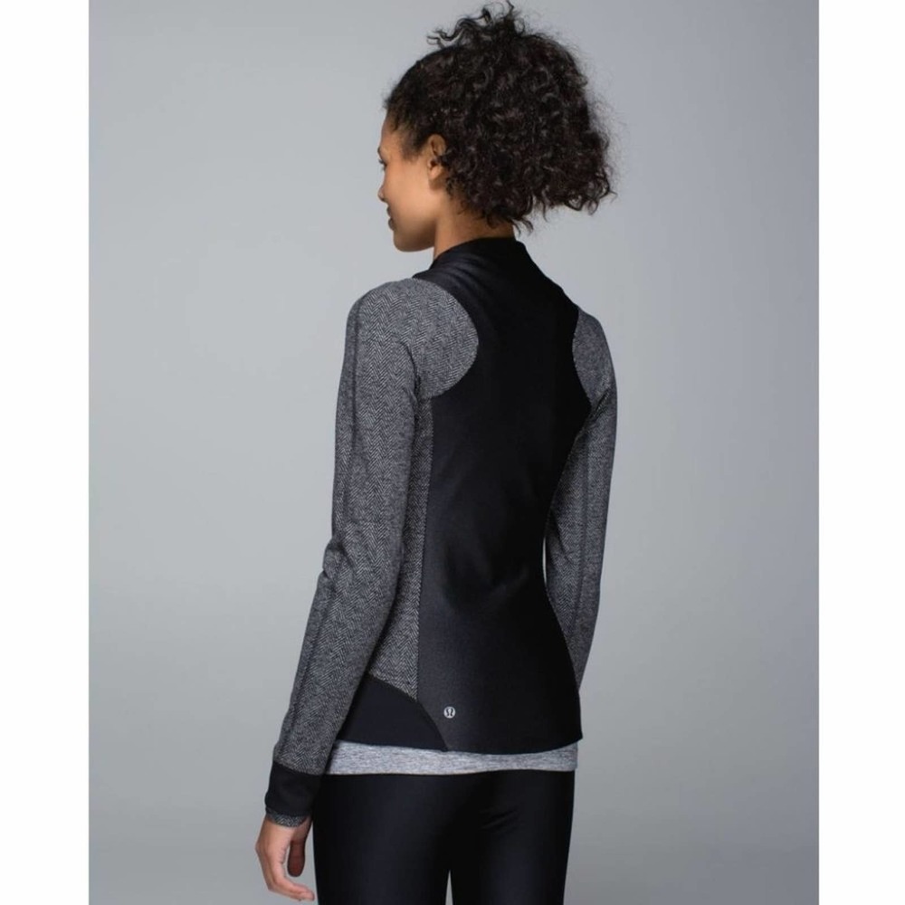 Lululemon Emerge Renewed Asymmetrical-Zip Moto Jacket in Black Herringbone - Picture 3 of 9